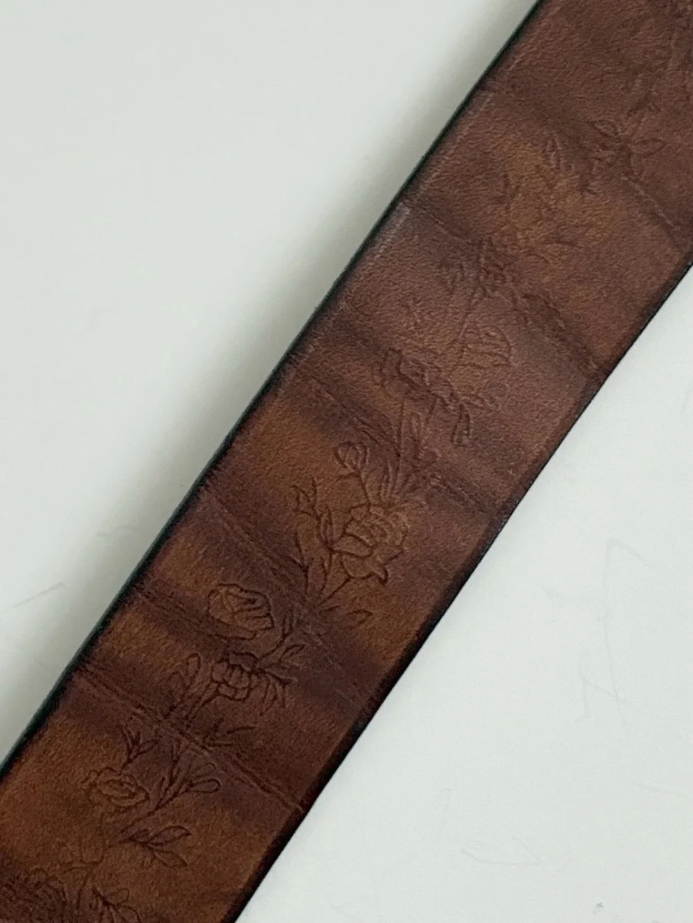 A&F - Floral Engraved Leather Belt